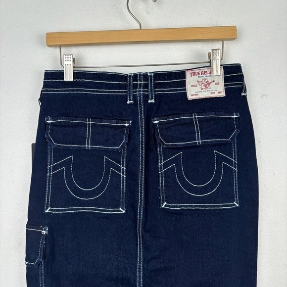 NWT True Religion Dark Wash Contrast Stitch Denim Cargo Slitted Maxi Skirt Sz 26 - Picture 4 of 11
